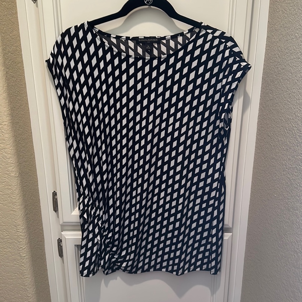 Banana Republic- Blouse- size M, great condition, black white little accent.